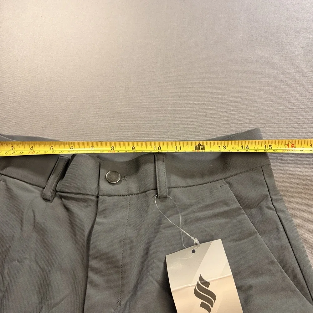 Soothfeel Mens Shorts 30W Gray Performance Golf Chino Flat Front NWT